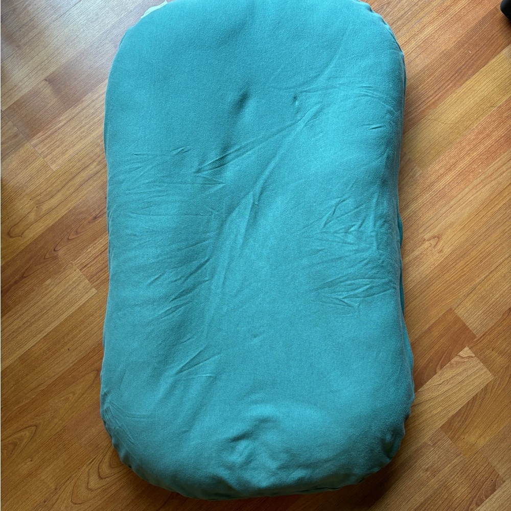 Snuggle me lounger and new cover